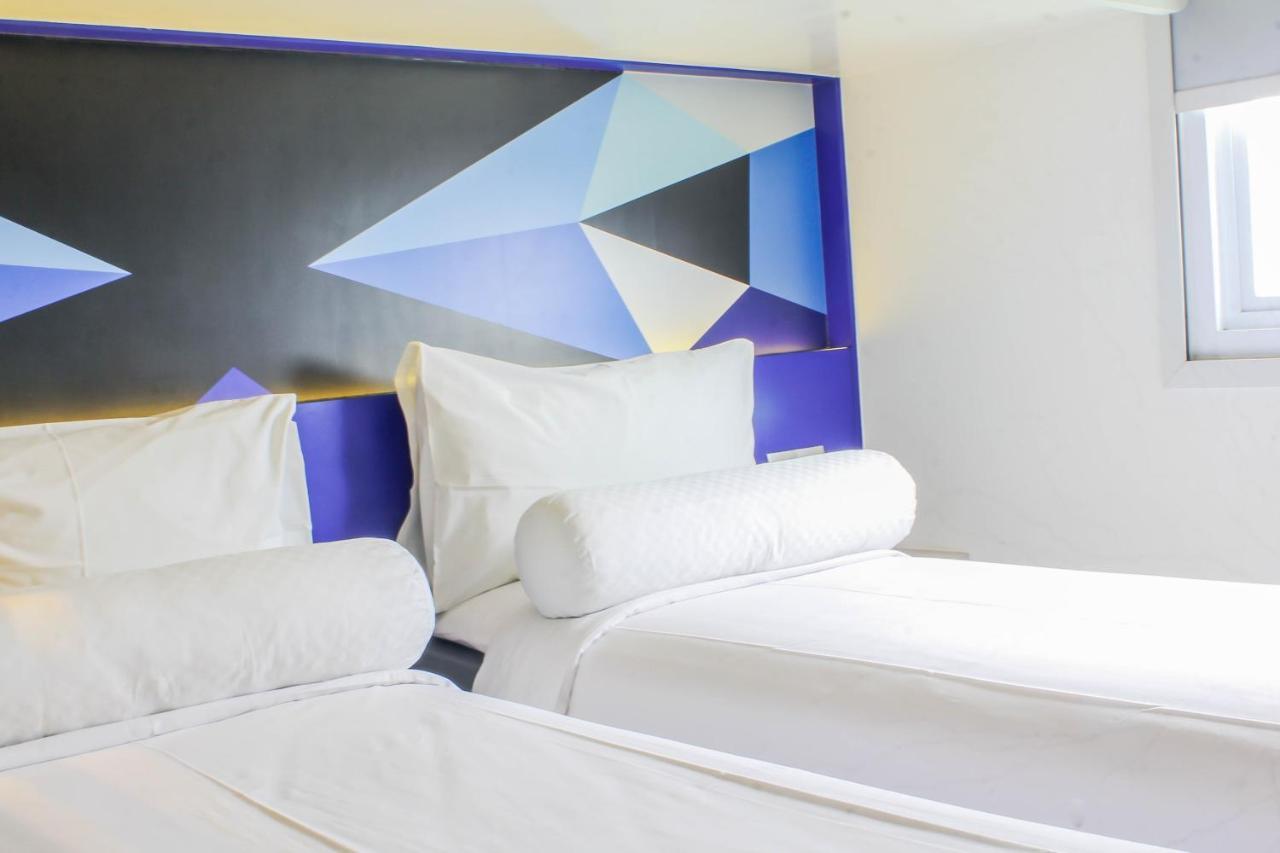 Md 7 Hotel Cirebon Ngoại thất bức ảnh